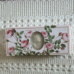 Saponificio Artigianale Fiorentino Rose Italian Sculpted Soap Gift Set
